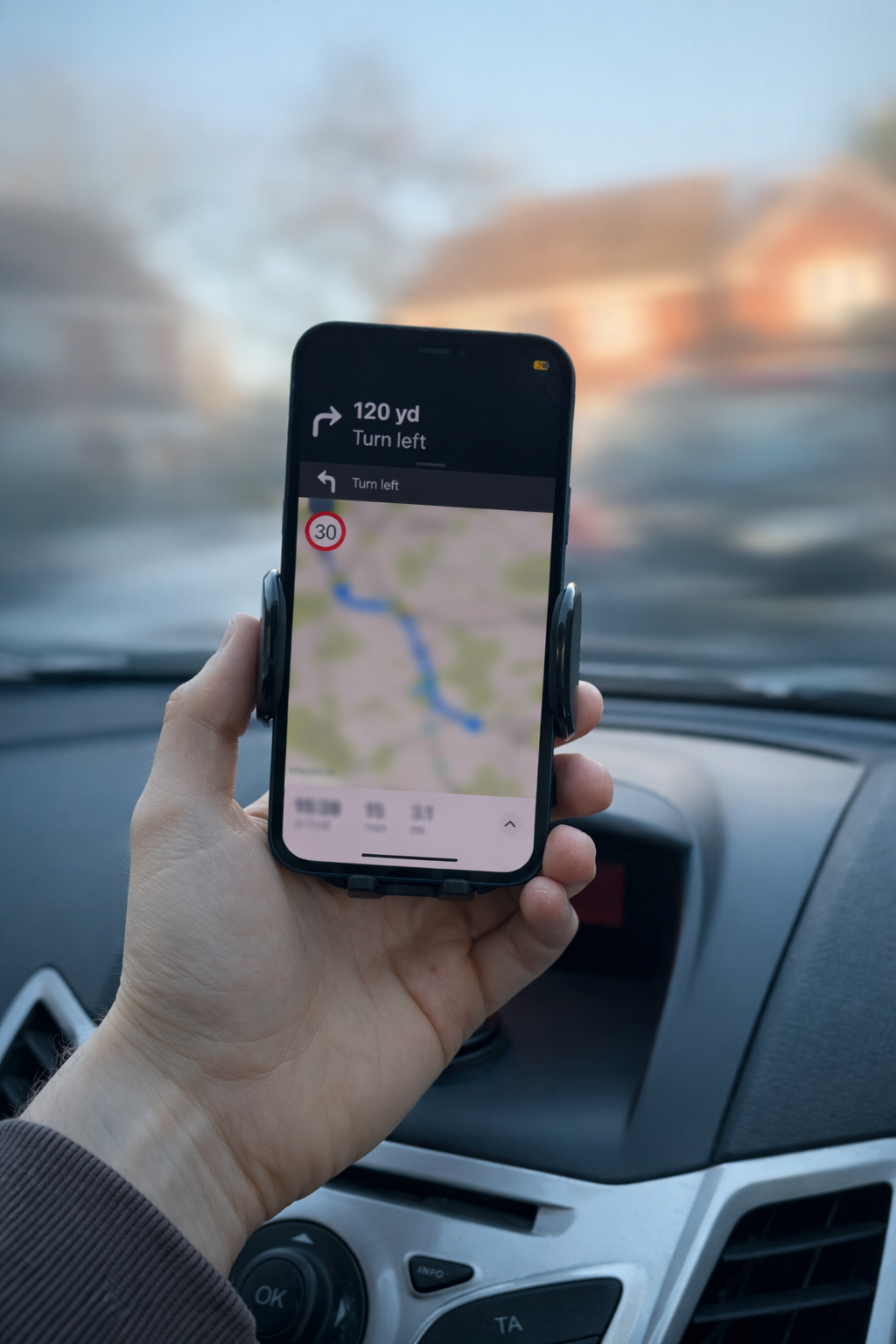 Heavy-Duty Clamp Car Phone Mount – 360° Rotation